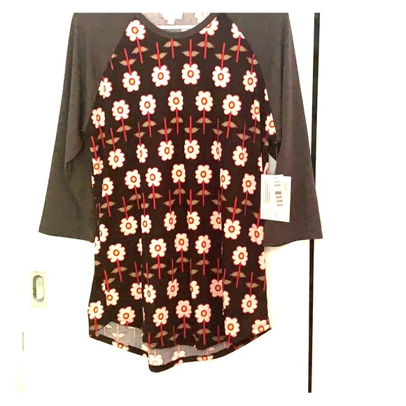 LuLaRoe Tops - 🌺🌺 Lularoe shirt🌺🌺